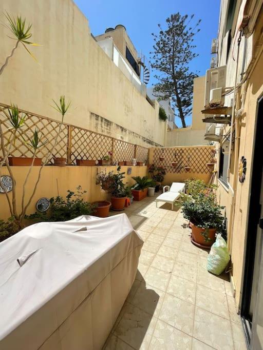 Lovely, Modern, Bright Maisonette. Heart Of Sliema Exterior foto